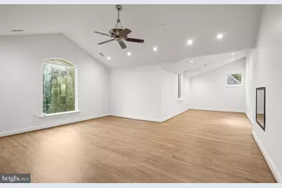 1404 Wynhurst Lane, Vienna, VA 22182 - Photo 8