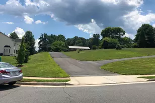 12627 Buckleys Gate Dr, Fairfax, VA 22030 - Photo 6