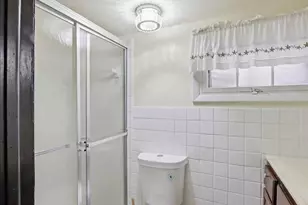 6404 Inwood Dr, Springfield, VA 22150 - Photo 32