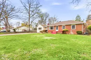 6404 Inwood Dr, Springfield, VA 22150 - Photo 2