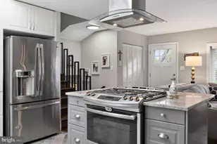 5939 Craft, Alexandria, VA 22310 - Photo 8