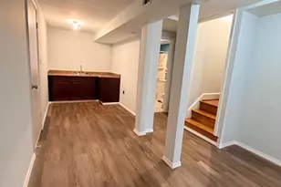 3364 Ardley Ct, Falls Church, VA 22041 - Photo 10