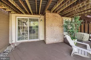 7812 Solomon Seal Dr, Springfield, VA 22152 - Photo 34