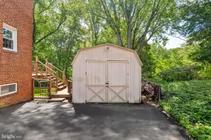 7109 Wayne Dr, Annandale, VA 22003 - Photo 60