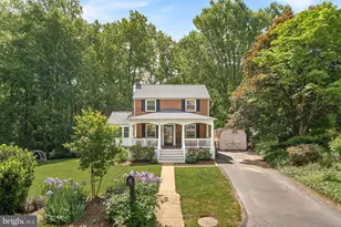 7109 Wayne Dr, Annandale, VA 22003 - Photo 2