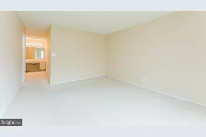 8370 Greensboro Drive #310, McLean, VA 22102 - Photo 18