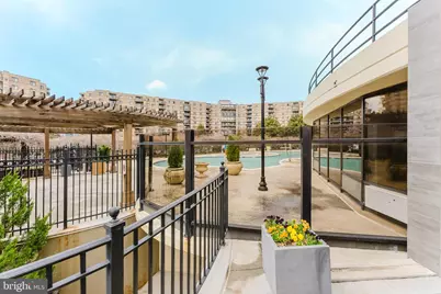 8370 Greensboro Drive #310, McLean, VA 22102 - Photo 36