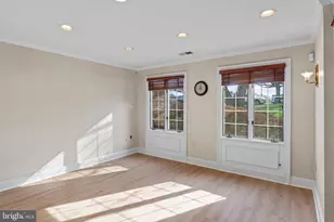 11739 Bowman Green Dr, Reston, VA 20190 - Photo 14