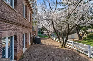 11739 Bowman Green Dr, Reston, VA 20190 - Photo 50