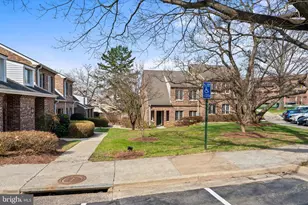 11739 Bowman Green Dr, Reston, VA 20190 - Photo 48