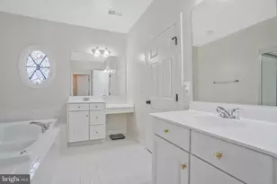 9236 Point Replete Dr, Fort Belvoir, VA 22060 - Photo 38