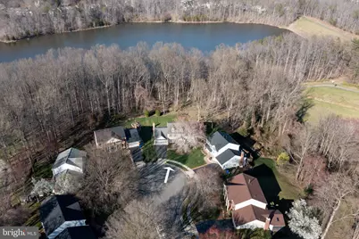 8101 Overlake Court, Fairfax Station, VA 22039 - Photo 6