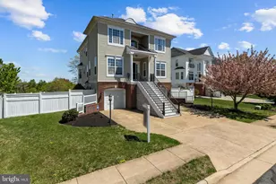 9205 Haines Dr, Lorton, VA 22079 - Photo 2