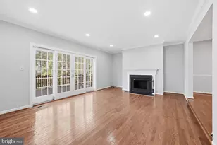 5872 Langton Dr, Alexandria, VA 22310 - Photo 6