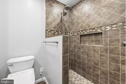 5872 Langton Drive, Alexandria, VA 22310 - Photo 18