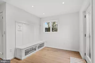 816 Utterback Store Rd, Great Falls, VA 22066 - Photo 18