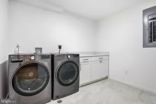 816 Utterback Store Rd, Great Falls, VA 22066 - Photo 22