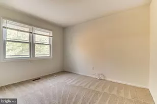 7732 Matisse Way, Springfield, VA 22153 - Photo 18