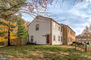 7732 Matisse Way, Springfield, VA 22153 - Photo 2