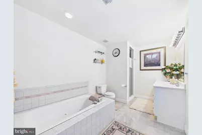 7801 Ridgewood Drive, Annandale, VA 22003 - Photo 40