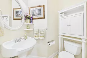 7801 Ridgewood Dr, Annandale, VA 22003 - Photo 24