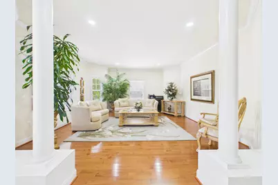 7801 Ridgewood Drive, Annandale, VA 22003 - Photo 10