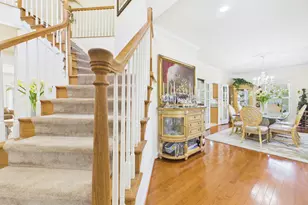 7801 Ridgewood Dr, Annandale, VA 22003 - Photo 8