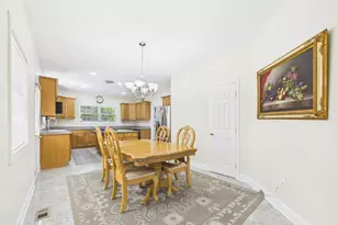 7801 Ridgewood Dr, Annandale, VA 22003 - Photo 22