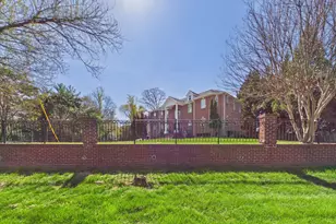 7801 Ridgewood Dr, Annandale, VA 22003 - Photo 68