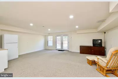 7801 Ridgewood Drive, Annandale, VA 22003 - Photo 48