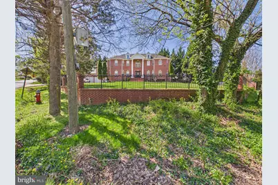 7801 Ridgewood Drive, Annandale, VA 22003 - Photo 64
