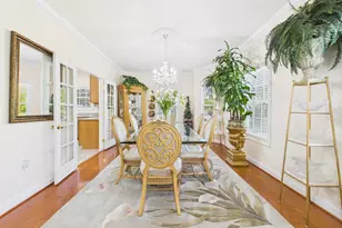 7801 Ridgewood Dr, Annandale, VA 22003 - Photo 12