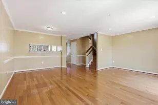 6005 Raina Dr, Centreville, VA 20120 - Photo 16