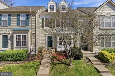 6005 Raina Drive, Centreville, VA 20120 - Photo 4