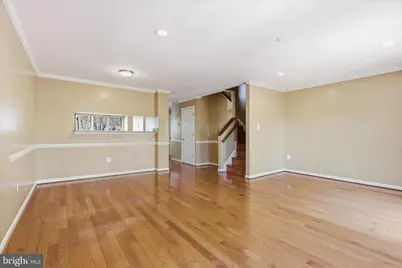 6005 Raina Drive, Centreville, VA 20120 - Photo 16