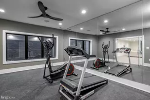 1216 Earnestine St, McLean, VA 22101 - Photo 42