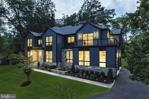 1216 Earnestine St, McLean, VA 22101 - Photo 4