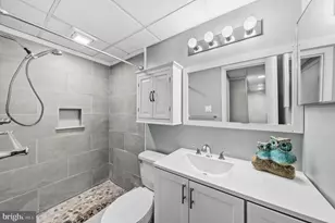 14206 Royal Oak Ln, Centreville, VA 20120 - Photo 34