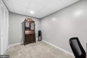 14206 Royal Oak Ln, Centreville, VA 20120 - Photo 36