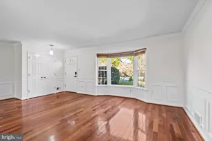 7961 Yancey Dr, Falls Church, VA 22042 - Photo 4