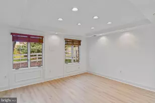11739 Bowman Green Dr, Reston, VA 20190 - Photo 18