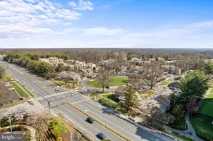 11739 Bowman Green Dr, Reston, VA 20190 - Photo 44