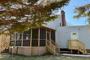 2753 Woodlawn Ave, Falls Church, VA 22042 - Photo 2