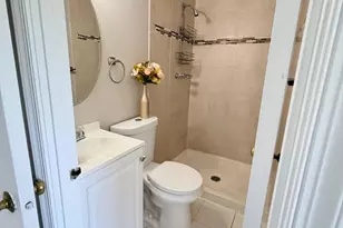 5941 Heritage Square Dr, Burke, VA 22015 - Photo 16