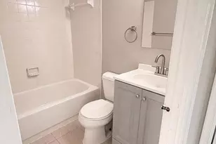 5941 Heritage Square Dr, Burke, VA 22015 - Photo 20