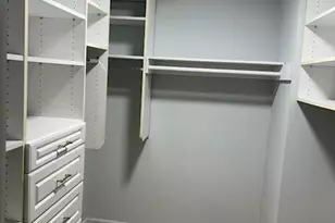 1923 Wilson Ln, McLean, VA 22102 - Photo 8