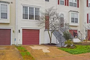 6819 Signature Cir, Alexandria, VA 22310 - Photo 2