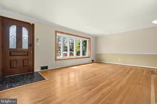 4519 Weyburn Dr, Annandale, VA 22003 - Photo 6