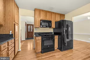 4519 Weyburn Dr, Annandale, VA 22003 - Photo 12