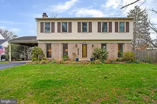 8714 Arley Dr, Springfield, VA 22153 - Photo 2